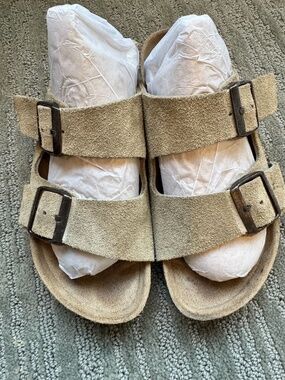 Birkenstock Sandals size 37 / 6 Shoes